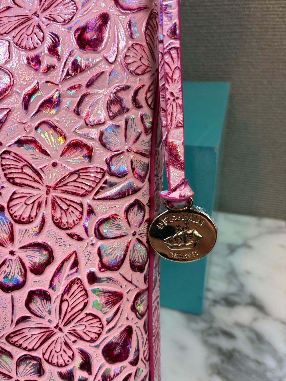 Brahmin Fearless Pink Ainsley Katie Iridescent Shoulder Bag - NWT Rare Style 🔥 - Picture 10 of 13